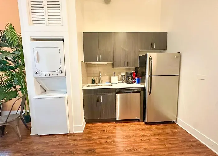 Апартаменты Mccormick Cosy 3br W Optional Parking Чикаго