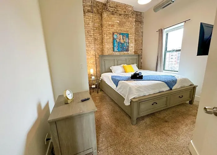 Апартаменты Mccormick Cosy 3br W Optional Parking *